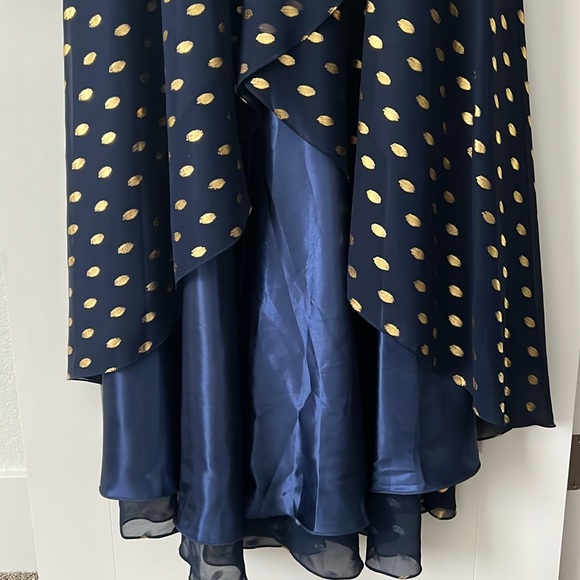 Mac Duggal NWT Navy and Gold Evening Gown - Picture 2 of 10